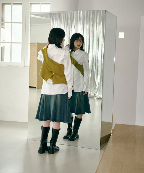 BYOTHERS(バイオザーズ)の「Stones boots(ブーツ・レディース・ブラック・23cm/23.5cm/24cm/24.5cm/25cm)」の4枚目の写真