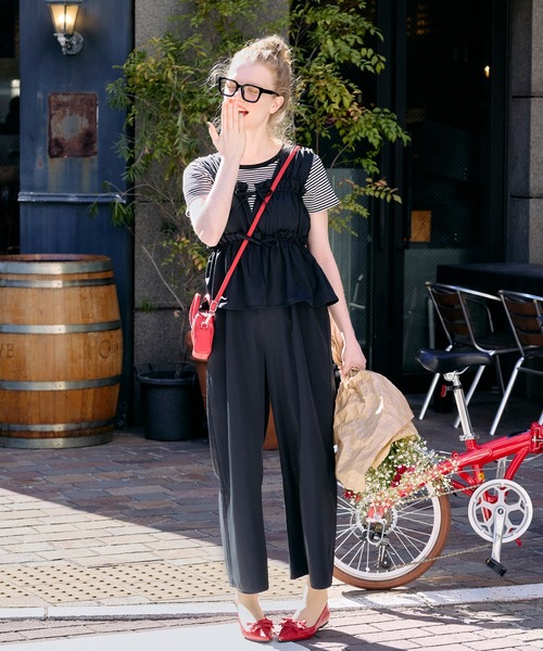 BONLECILL（ボンルシール）の「【マシンウォッシャブル/速乾/イージーケア】ギャザーリボンサロペット/オールインワン（サロペット/オーバーオール・レディース・アイボリー/チャコールグレー/ブラック/カーキ・L/M）」の9枚目の写真