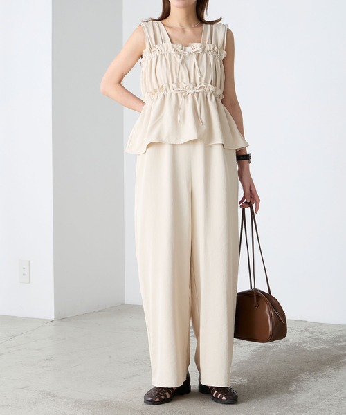 BONLECILL（ボンルシール）の「【マシンウォッシャブル/速乾/イージーケア】ギャザーリボンサロペット/オールインワン（サロペット/オーバーオール・レディース・アイボリー/チャコールグレー/ブラック/カーキ・L/M）」の21枚目の写真