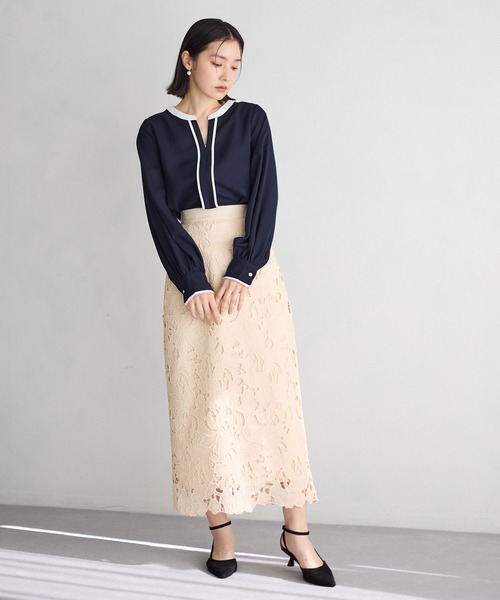 Andemiu（アンデミュウ）の「スキッパーブラウス646222（シャツ/ブラウス・レディース・ネイビー/グリーン・FREE）」の3枚目の写真