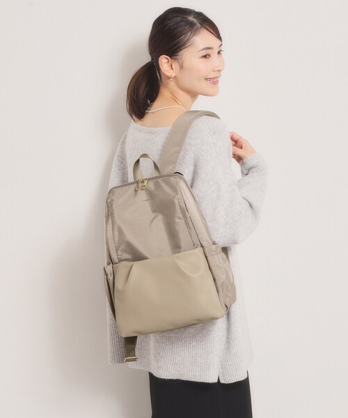 ITS'DEMO(イッツデモ)の「【収納アドバイザー監修】バルーンリュック(バックパック/リュック・レディース・グレー/ベージュ/ブラック・00)」の8枚目の写真