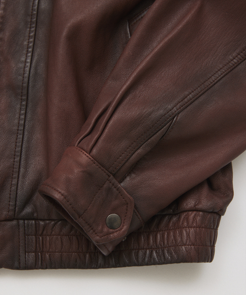 JOURNAL STANDARD(ジャーナルスタンダード)の「ゴート レザー エイジング ダッド ブルゾン(ライダースジャケット・メンズ・ブラウン・LARGE/MEDIUM)」の2枚目の写真