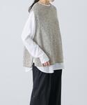 かぐれ（カグレ）の「ドット刺繍ウールガーゼビブ（ベスト）」 - WEAR