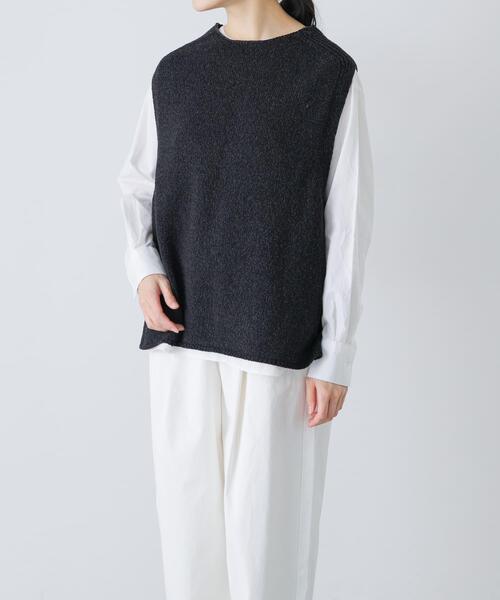 かぐれ（カグレ）の「テープヤーンニットベスト（ベスト・レディース・ブラック/ライトベージュ・FREE）」の17枚目の写真