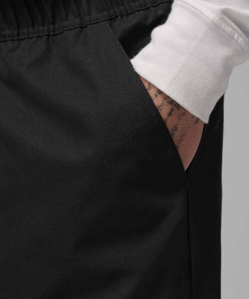 JORDAN BRAND(ジョーダンブランド)の「ジョーダン ブルックリン メンズ ウーブン パンツ / Jordan Brooklyn Men's Woven Pants IF1851-010 Black(その他パンツ・メンズ・ブラック・L/S/M/2XL/XL)」の5枚目の写真