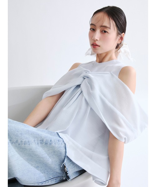 FRAY I.D（フレイアイディー）の「ニットコンビペプラムトップス（ニット/セーター・レディース・ライトブルー/ドット/ホワイト・F）」の3枚目の写真