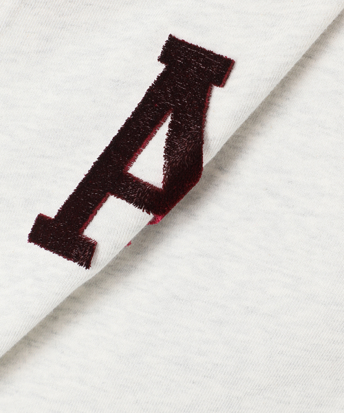 B.C STOCK（ベーセーストック）の「手洗い可 / Vネックロゴスウェット（スウェット・レディース・チャコールグレー/ライトグレー/ネイビー・FREE）」の18枚目の写真