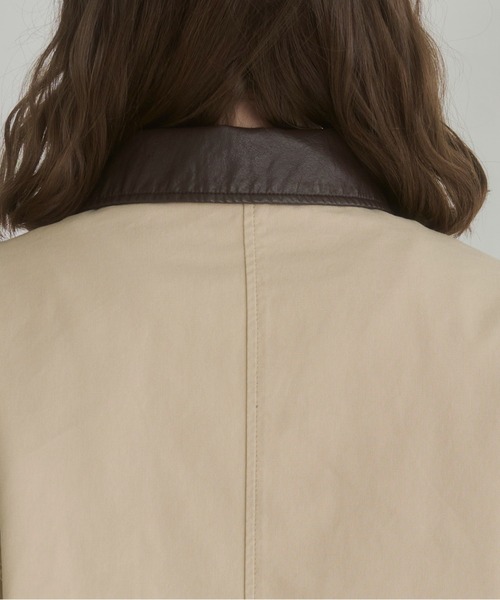 ANGIE(アンジー)の「レザーカラー ショート丈 ワークブルゾン(ブルゾン・レディース・ブルー/ベージュ/ネイビー・FREE)」の17枚目の写真