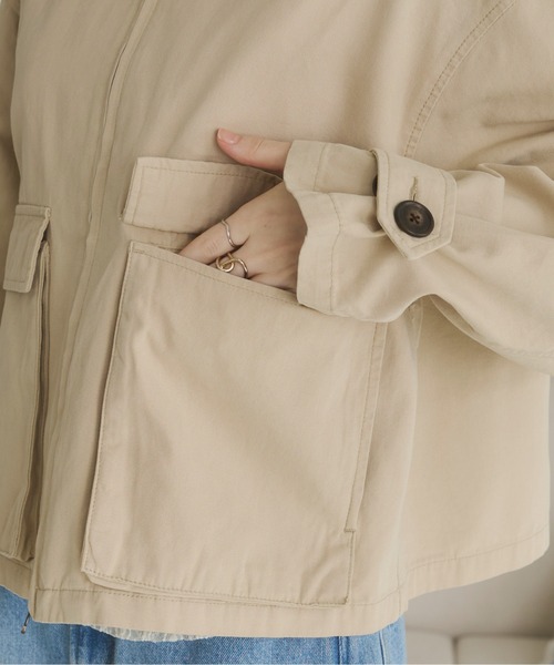 ANGIE(アンジー)の「レザーカラー ショート丈 ワークブルゾン(ブルゾン・レディース・ブルー/ベージュ/ネイビー・FREE)」の18枚目の写真