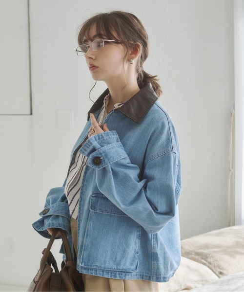 ANGIE(アンジー)の「レザーカラー ショート丈 ワークブルゾン(ブルゾン・レディース・ブルー/ベージュ/ネイビー・FREE)」の8枚目の写真