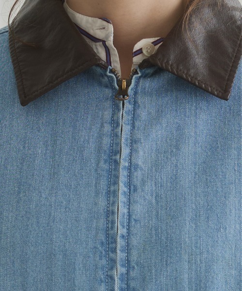 ANGIE(アンジー)の「レザーカラー ショート丈 ワークブルゾン(ブルゾン・レディース・ブルー/ベージュ/ネイビー・FREE)」の19枚目の写真