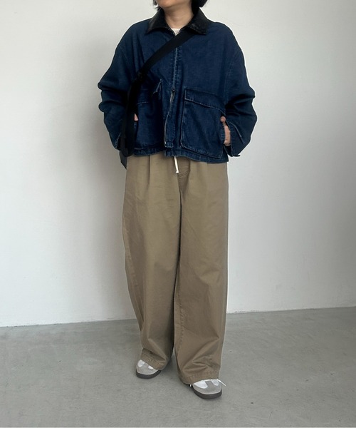 ANGIE(アンジー)の「レザーカラー ショート丈 ワークブルゾン(ブルゾン・レディース・ブルー/ベージュ/ネイビー・FREE)」の21枚目の写真