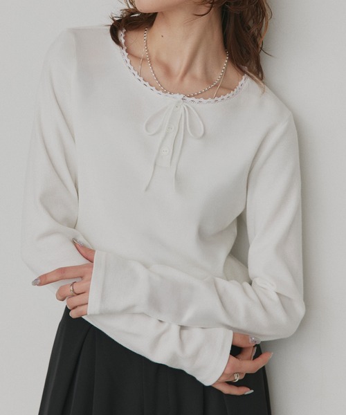 ad thie(アドティエ)の「ネックレース リボンデザイン リブトップス(Tシャツ/カットソー・レディース・ブラウン/ベージュ系/ブラック/オフホワイト・MEDIUM/LARGE)」の10枚目の写真