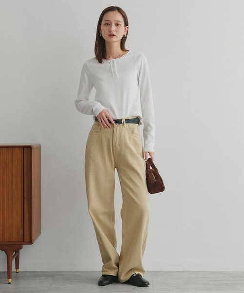ad thie(アドティエ)の「ネックレース リボンデザイン リブトップス(Tシャツ/カットソー・レディース・ブラウン/ベージュ系/ブラック/オフホワイト・MEDIUM/LARGE)」の11枚目の写真