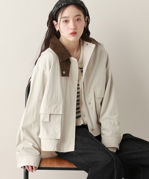 RAGEBLUE（レイジブルー）の「【選べるデザイン】2WAYカラーハンティングジャケット（ブルゾン・レディース・グリーン系9/ホワイト系2/ブルー系6/ブルー系7/ホワイト系3/グリーン系8/ピンク系3/ピンク系4・FREE）」の2枚目の写真