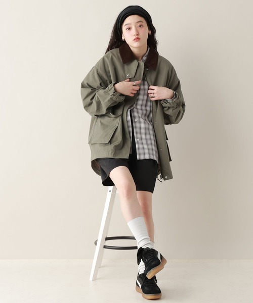 RAGEBLUE（レイジブルー）の「【選べるデザイン】2WAYカラーハンティングジャケット（ブルゾン・レディース・グリーン系9/ホワイト系2/ブルー系6/ブルー系7/ホワイト系3/グリーン系8/ピンク系3/ピンク系4・FREE）」の16枚目の写真