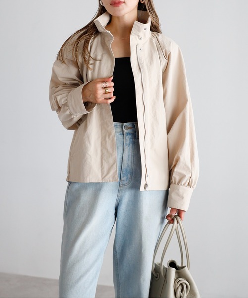 Bonjour Sagan（ボンジュールサガン）の「撥水スタンドネックマウンテンパーカー（マウンテンパーカー・レディース・ベージュ/ライトベージュ/カーキ・FREE）」の16枚目の写真