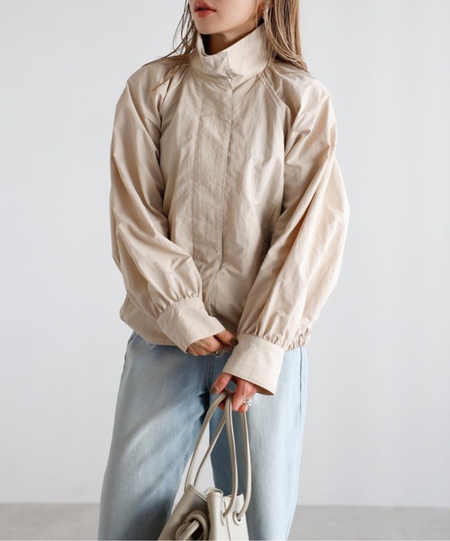 Bonjour Sagan（ボンジュールサガン）の「撥水スタンドネックマウンテンパーカー（マウンテンパーカー・レディース・ベージュ/ライトベージュ/カーキ・FREE）」の17枚目の写真