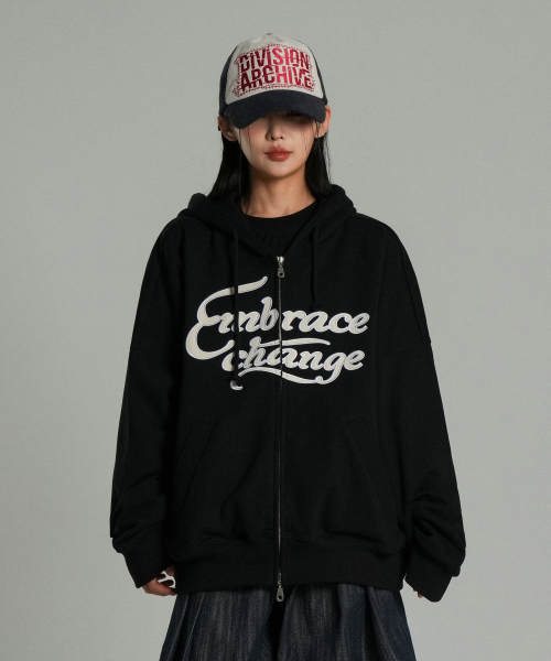 Embrace Hoodie Zip Up Black — чёрная худи на молнии Embrace