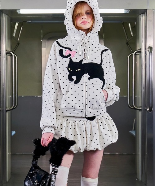 L.H.P(エルエイチピー)の「CFIERCE/フィアス/CAT POLKA DOT ZIPUP(パーカー・レディース・ホワイト/グレー・M/S)」の3枚目の写真