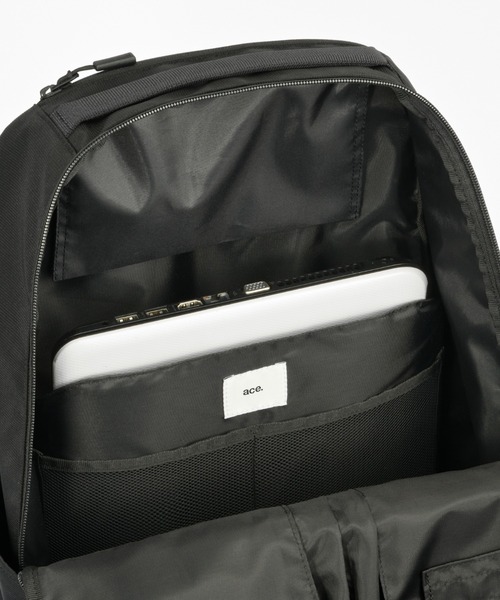 ace.（エース）の「ビジネスリュック シルパック 31L B4サイズ 15.6インチPC 軽量 68883（ビジネスバッグ・メンズ・ネイビー/ブラック・FREE）」の3枚目の写真