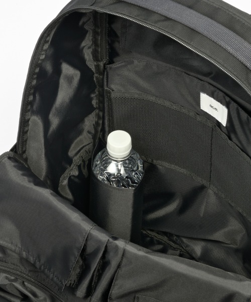 ace.（エース）の「ビジネスリュック シルパック 31L B4サイズ 15.6インチPC 軽量 68883（ビジネスバッグ・メンズ・ネイビー/ブラック・FREE）」の4枚目の写真