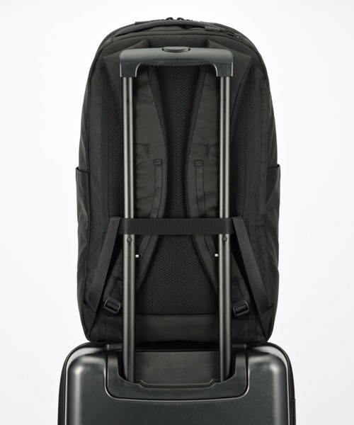 ace.（エース）の「ビジネスリュック シルパック 31L B4サイズ 15.6インチPC 軽量 68883（ビジネスバッグ・メンズ・ネイビー/ブラック・FREE）」の11枚目の写真