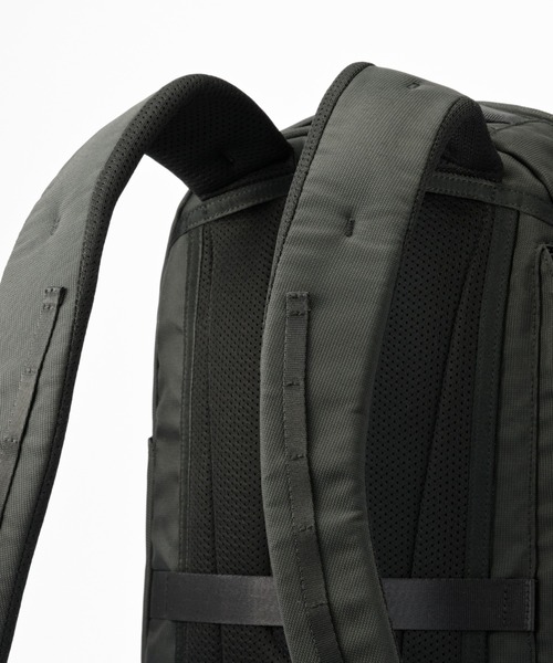 ace.（エース）の「ビジネスリュック シルパック 31L B4サイズ 15.6インチPC 軽量 68883（ビジネスバッグ・メンズ・ネイビー/ブラック・FREE）」の14枚目の写真