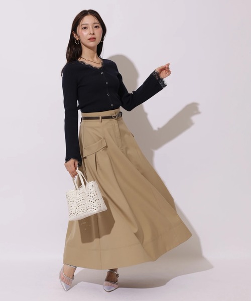 Apuweiser-riche(アプワイザーリッシェ)の「バックルベルトミリタリースカート(スカート・レディース・キャメル・2/1/0)」の2枚目の写真