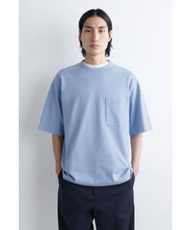 COS（コス）の「オーバーサイズヘビーウェイトTシャツ（Tシャツ/カットソー）」