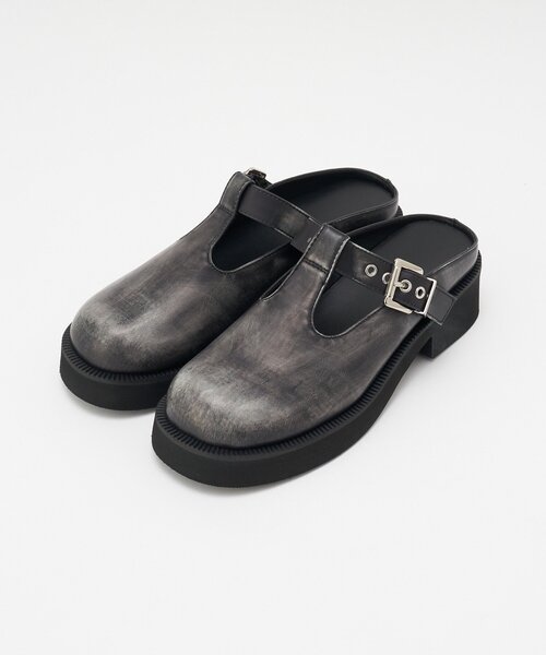 CIAOPANIC(チャオパニック)の「Tストラップレザーサボ(その他シューズ・レディース・ブラック/ブラウン・LARGE/MEDIUM/SMALL)」の1枚目の写真