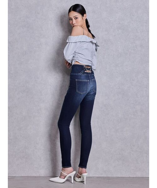 GYDA（ジェイダ）の「ハイウエストボタンBACKカーブクロスGYDA chainスキニーデニムパンツ（デニムパンツ・レディース・インディゴブルー/ライトブルー・MEDIUM/SMALL/X-SMALL）」の15枚目の写真