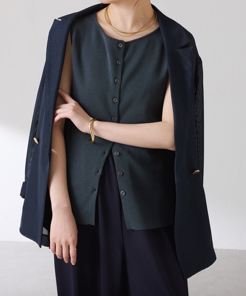 COLLAGE GALLARDAGALANTE（コラージュガリャルダガランテ）の「ドライコットンノースリニット/セットアップ可/アンサンブル可（ニット/セーター・レディース・チャコールグレー/レモンイエロー/ホワイト・FREE）」の9枚目の写真