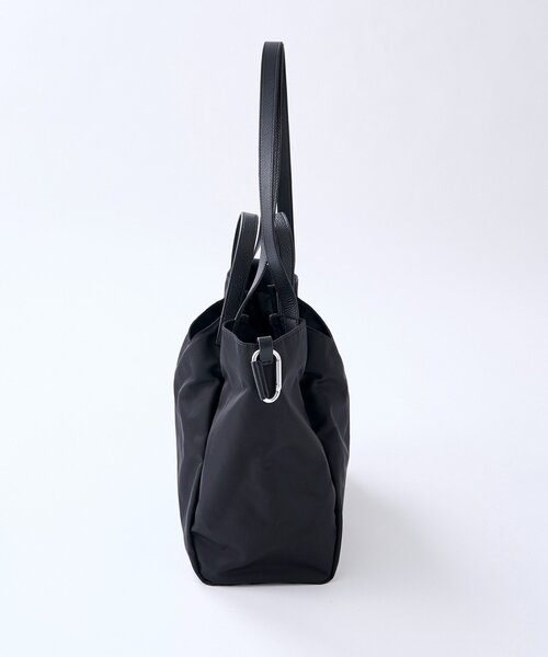 RIVE DROITE(リヴドロワ)の「予約【大容量で実用性抜群】ナイロン2wayトート(トートバッグ・レディース・ブラック/ダークブラウン・FREE)」の6枚目の写真