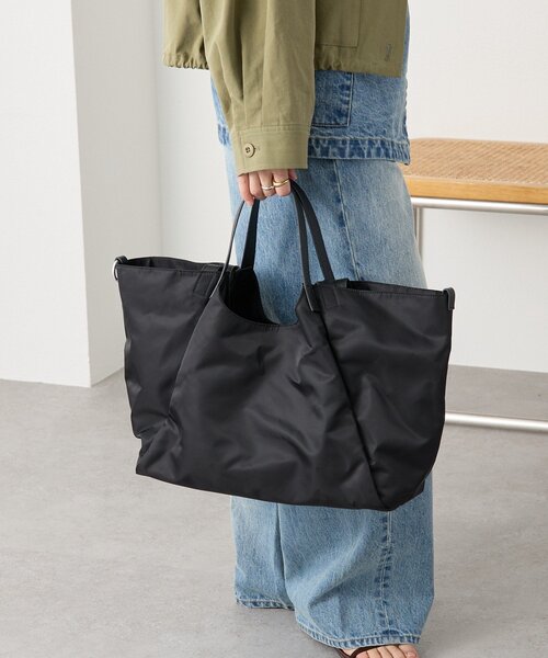 RIVE DROITE(リヴドロワ)の「予約【大容量で実用性抜群】ナイロン2wayトート(トートバッグ・レディース・ブラック/ダークブラウン・FREE)」の3枚目の写真