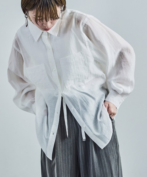 Fashion Letter（ファッションレター）の「オーバーサイズ シアーシャツ（シャツ/ブラウス・レディース・ブラック/サックスブルー/オフホワイト・M/L）」の19枚目の写真