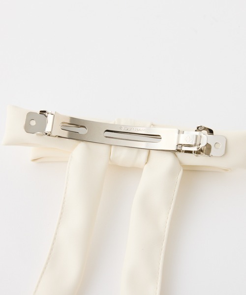 one after another NICE CLAUP（ワンアフターアナザーナイスクラップ）の「【Eliane Collection】リボンバレッタ（バレッタ/ヘアクリップ・レディース・ベージュ/ブラック/アイボリー・FREE）」の7枚目の写真