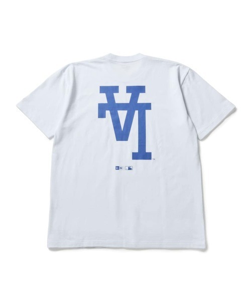 NEW ERA(ニューエラ)の「NEW ERA SS CT TEE UPSIDEDOWN / ニューエラ(Tシャツ/カットソー・レディース・ホワイト/ブラック・MEDIUM/LARGE/X-LARGE/XX-LARGE/SMALL)」の3枚目の写真