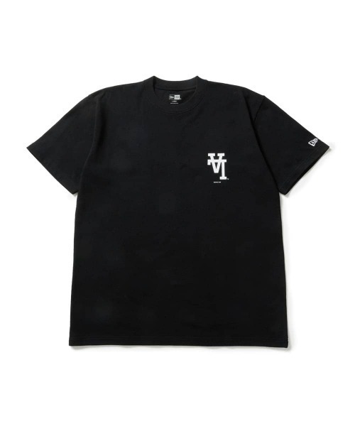 NEW ERA(ニューエラ)の「NEW ERA SS CT TEE UPSIDEDOWN / ニューエラ(Tシャツ/カットソー・レディース・ホワイト/ブラック・MEDIUM/LARGE/X-LARGE/XX-LARGE/SMALL)」の9枚目の写真