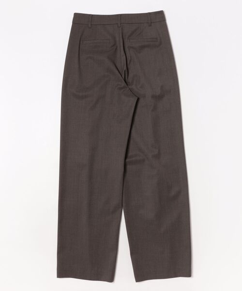 AMOMENTO（アモーメント）の「AMOMENTO WIDE TUCK PANTS（その他パンツ・レディース・ブラウン・0）」の2枚目の写真