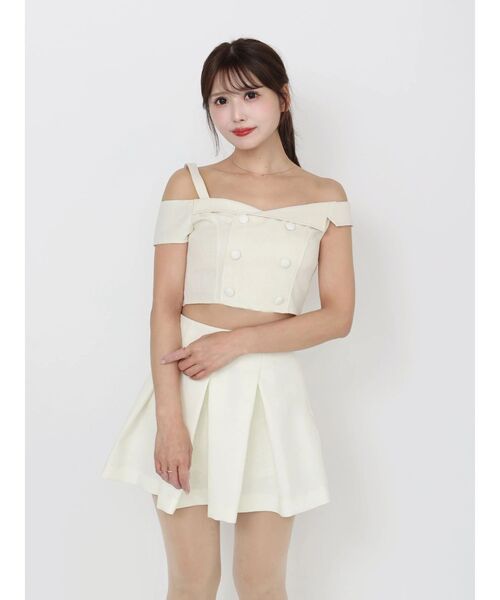 EATME（イートミー）の「テーラードカラーアシンメトリーブラウス（シャツ/ブラウス・レディース・ブルー/オフホワイト/ブラック・FREE）」の9枚目の写真