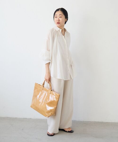 le.coeur blanc（ルクールブラン）の「《WEB限定アイテム》PVCトートバッグ（トートバッグ・レディース・カーキオリーブ/キャメル・FREE）」の6枚目の写真