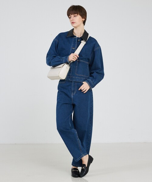 LOWELL things（ロウェル　シングス）の「Stri/レザークロスボディバッグ（ボディバッグ/ウエストポーチ・レディース・ブラック/ライトブルー/アイボリー・フリー）」の7枚目の写真