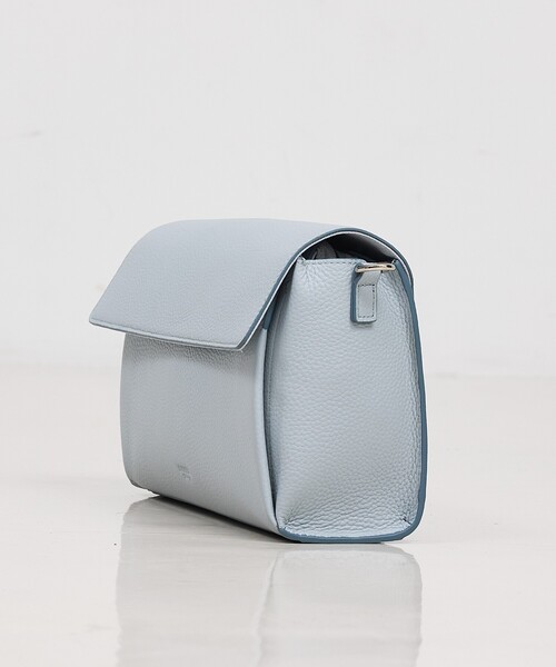 LOWELL things（ロウェル　シングス）の「Stri/レザークロスボディバッグ（ボディバッグ/ウエストポーチ・レディース・ブラック/ライトブルー/アイボリー・フリー）」の16枚目の写真