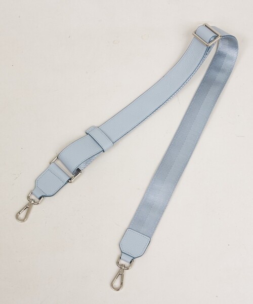 LOWELL things（ロウェル　シングス）の「Stri/レザークロスボディバッグ（ボディバッグ/ウエストポーチ・レディース・ブラック/ライトブルー/アイボリー・フリー）」の19枚目の写真