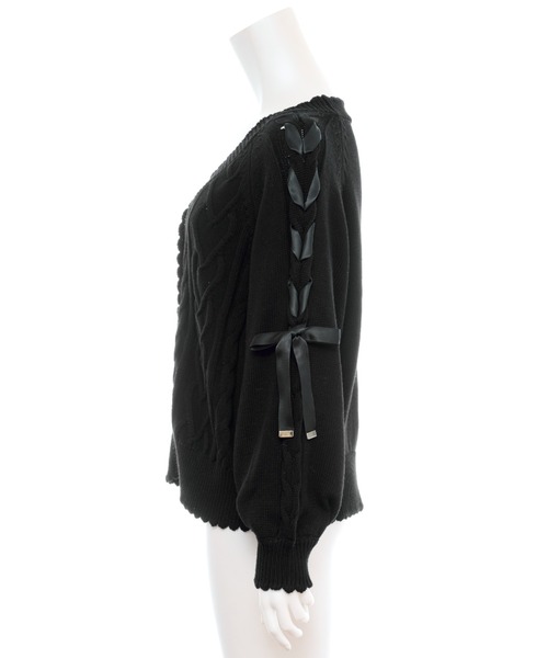 Secret Honey（シークレットハニー）の「肩レースアップミドルゲージニットカーディガン（ニット/セーター・レディース・オフホワイト/ブラック・FREE）」の4枚目の写真