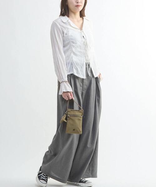 CONVERSE TOKYO（コンバーストウキョウ）の「POUCH MINI SHOULDER BAG（ショルダーバッグ・レディース・ブルー/ブラック/カーキ・FREE）」の7枚目の写真