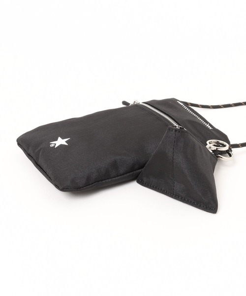 CONVERSE TOKYO（コンバーストウキョウ）の「POUCH MINI SHOULDER BAG（ショルダーバッグ・レディース・ブルー/ブラック/カーキ・FREE）」の17枚目の写真