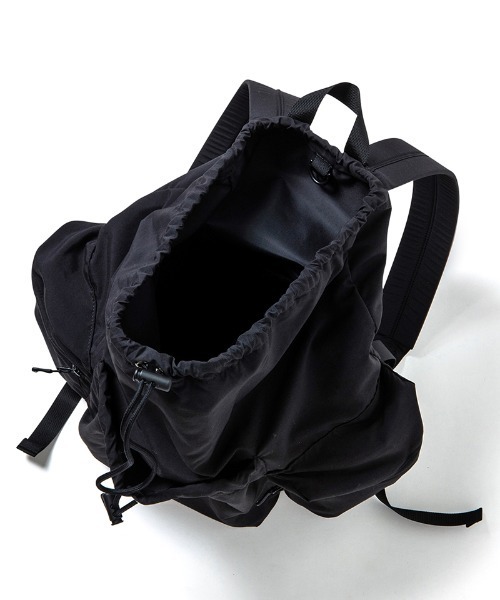 430(フォーサーティ)の「mko13568- MOUNTRAK BACKPACK バックパック(26-112)(バックパック/リュック・メンズ・ブラック・ONE SIZE)」の4枚目の写真