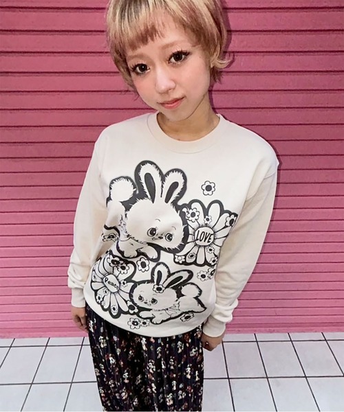 KawaeKayo(カワエカヨ)の「Pyon Pyon-TR(スウェット・レディース・ベージュ/チェリーピンク・XL/S/L/XXL/M)」の3枚目の写真
